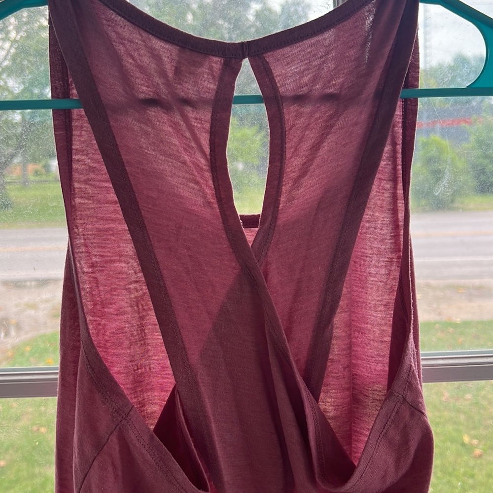 Pink tank top - Picture 4 of 5